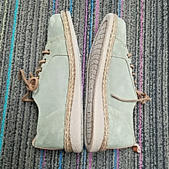 Born Women's Olive Lace-Up Sneakers - Picture 2 of 4